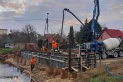 Kozienice DK48 km około 129+180_27.11.2024_Betonowanie przyczółka na obiekcie mostowym